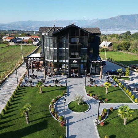 Hotel Braxton Shupenze Exterior photo